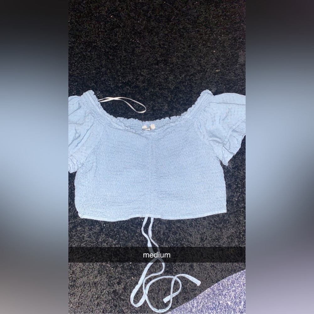 blue stretchy crop top